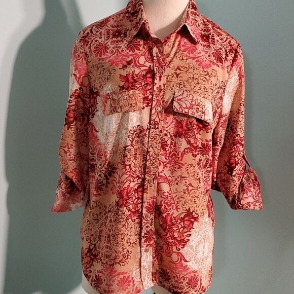 Fred F David, lovely blouse, medium. Great for casual office. Pink and reds. - Picture 1 of 7